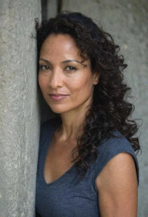 Maarit, 40